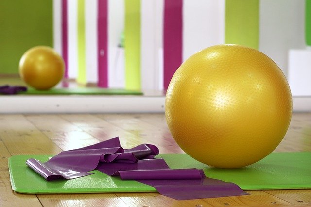 ball theraband Pilates