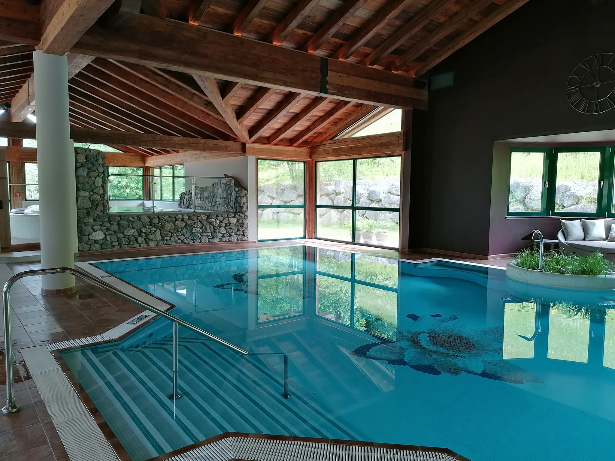 351365132_298066305880534_6065772318493418442_n